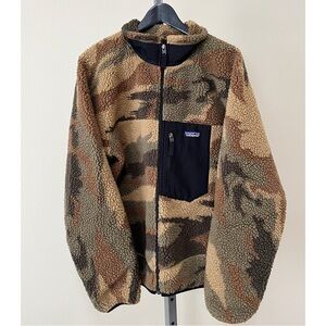 Patagonia Multicolor Fleece Jacket with Black Pocket